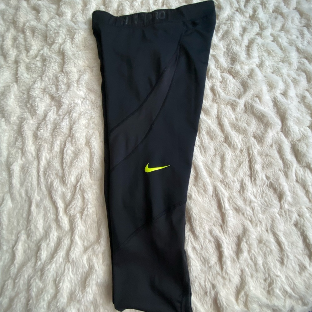 Nike pro leggings